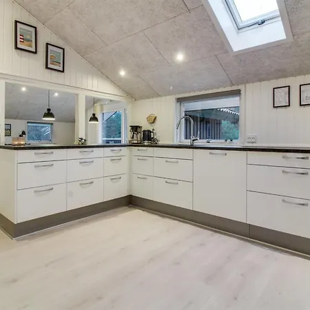 Ria - 250m From The Sea By Interhome Feriehus