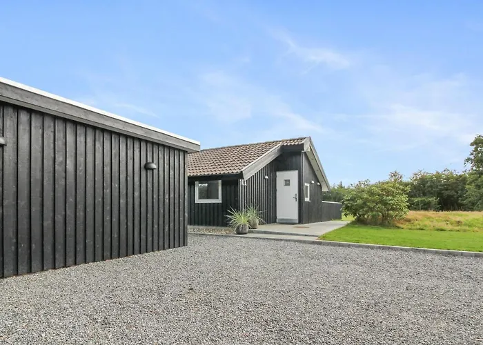 Holiday home Ria - 250m From The Sea By Interhome Blavand