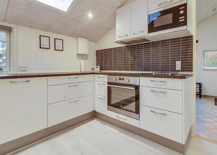 Holiday home Ria - 250m From The Sea By Interhome *